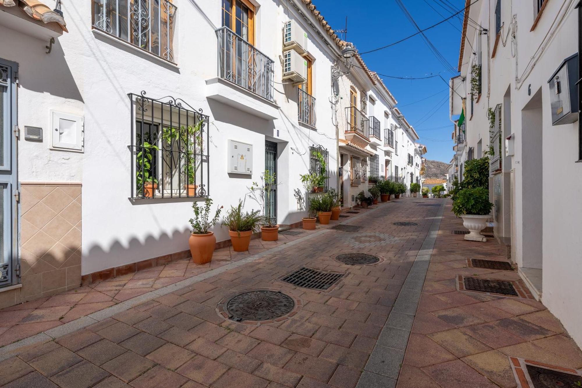 I Am La Posada Hotel And Apartment Benalmádena Exterior photo