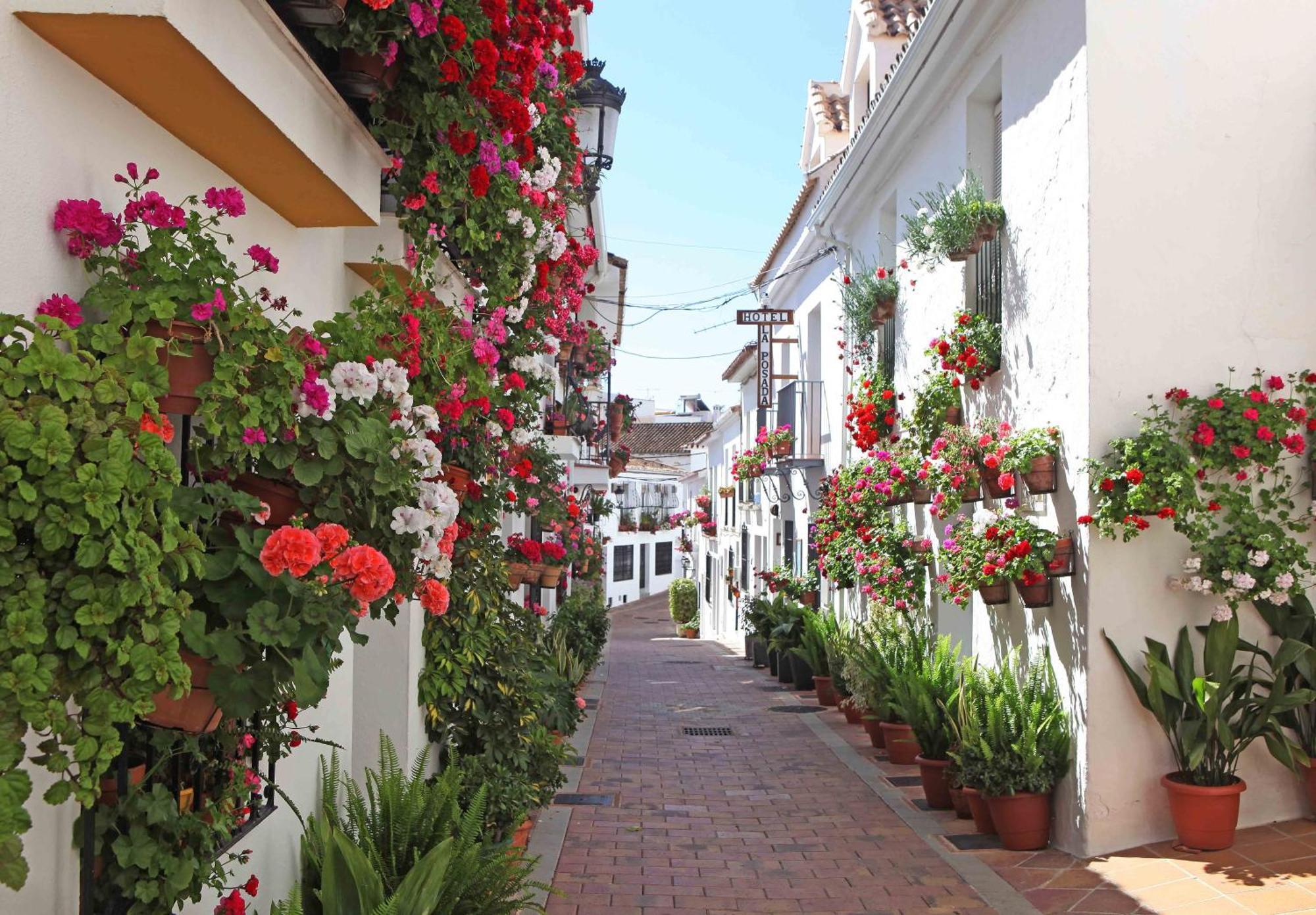 I Am La Posada Hotel And Apartment Benalmádena Exterior photo